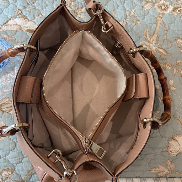 Gucci bag - Picture 4 of 11